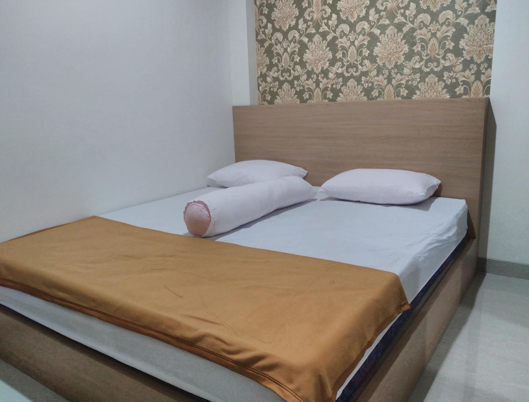 Grha Raf Homestay Макале Экстерьер фото